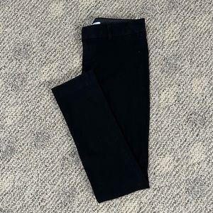 Womens Gap Really Skinny Two way stretch Black pant. Size 0 regular.